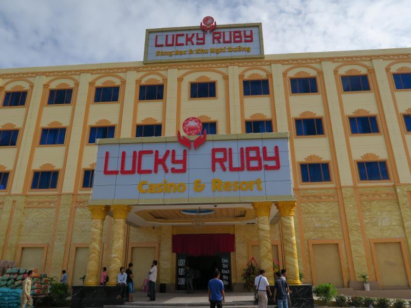 Lucky Ruby Resort Bavet Buitenkant foto
