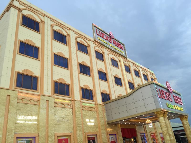 Lucky Ruby Resort Bavet Buitenkant foto